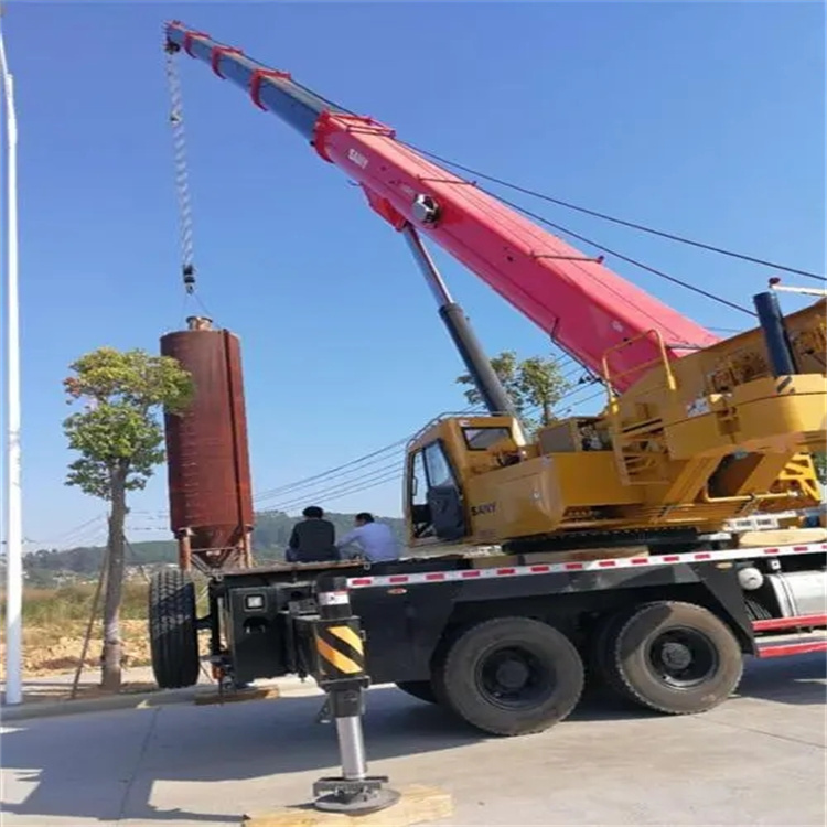 怀化专业吊车租赁多少钱