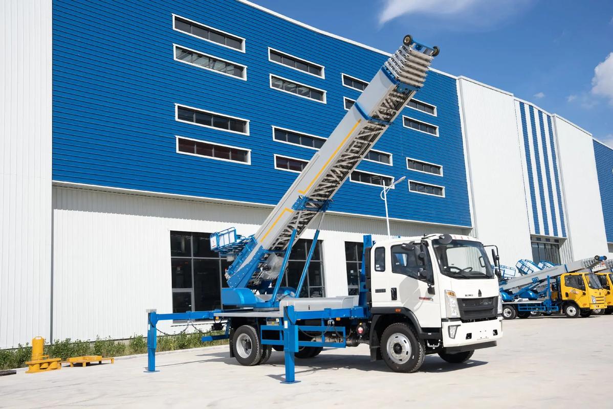 怀化小型云梯车上料车租赁多少钱