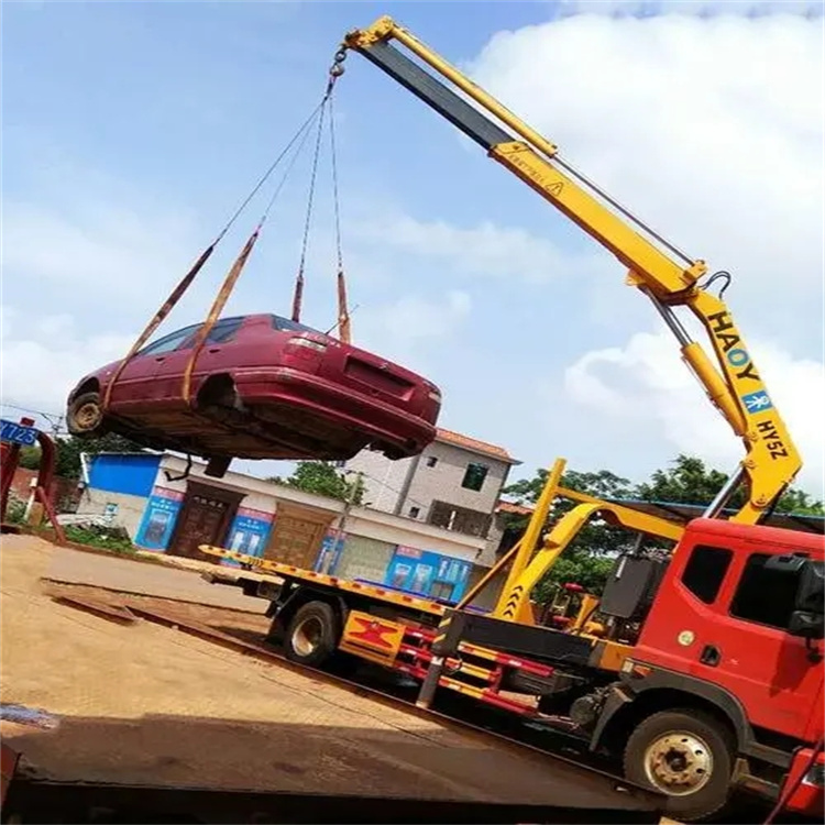 怀化吊车救援小汽车怎么吊