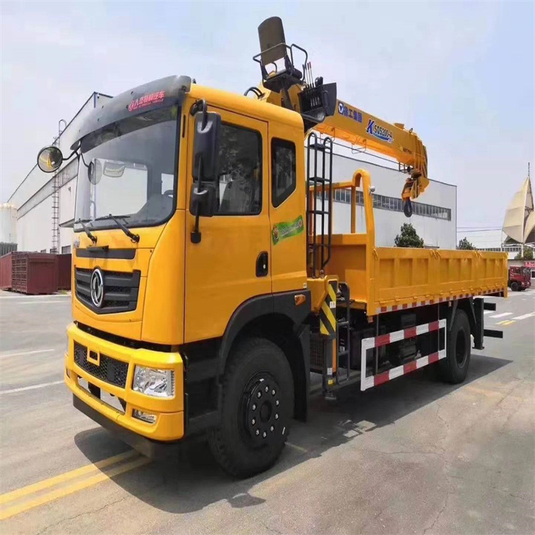 怀化附近找一辆随车吊出租